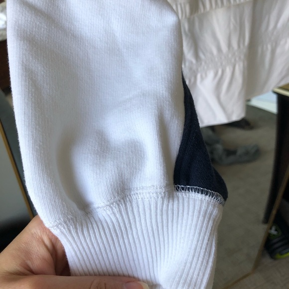 HOLISTER cropped white half-zip sweater - Picture 4 of 5